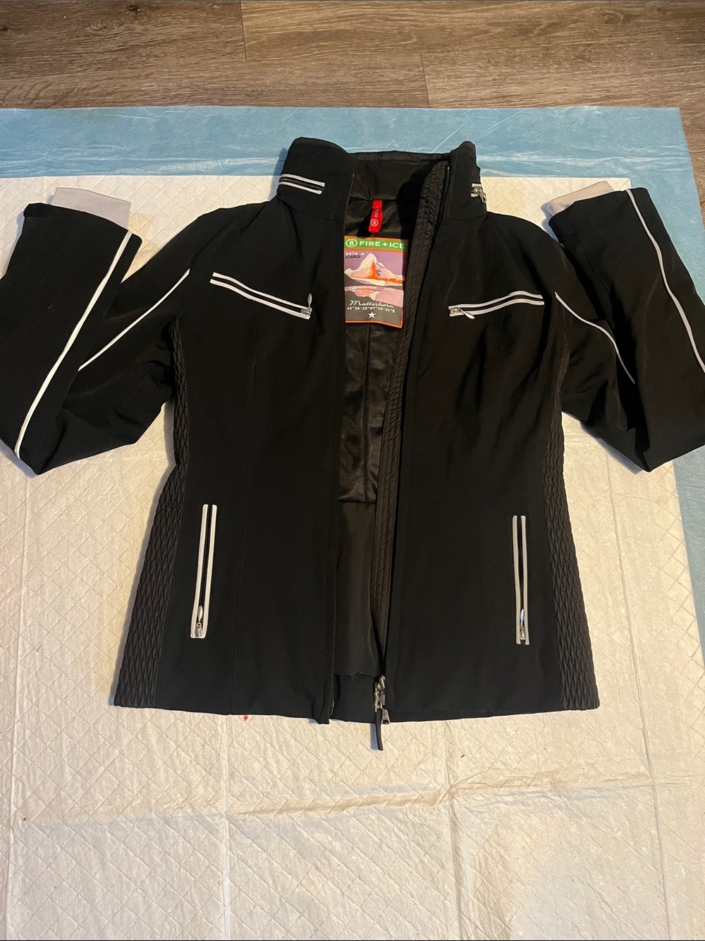 Women’s Black Ski Softshell Jacket with Reflective Trim